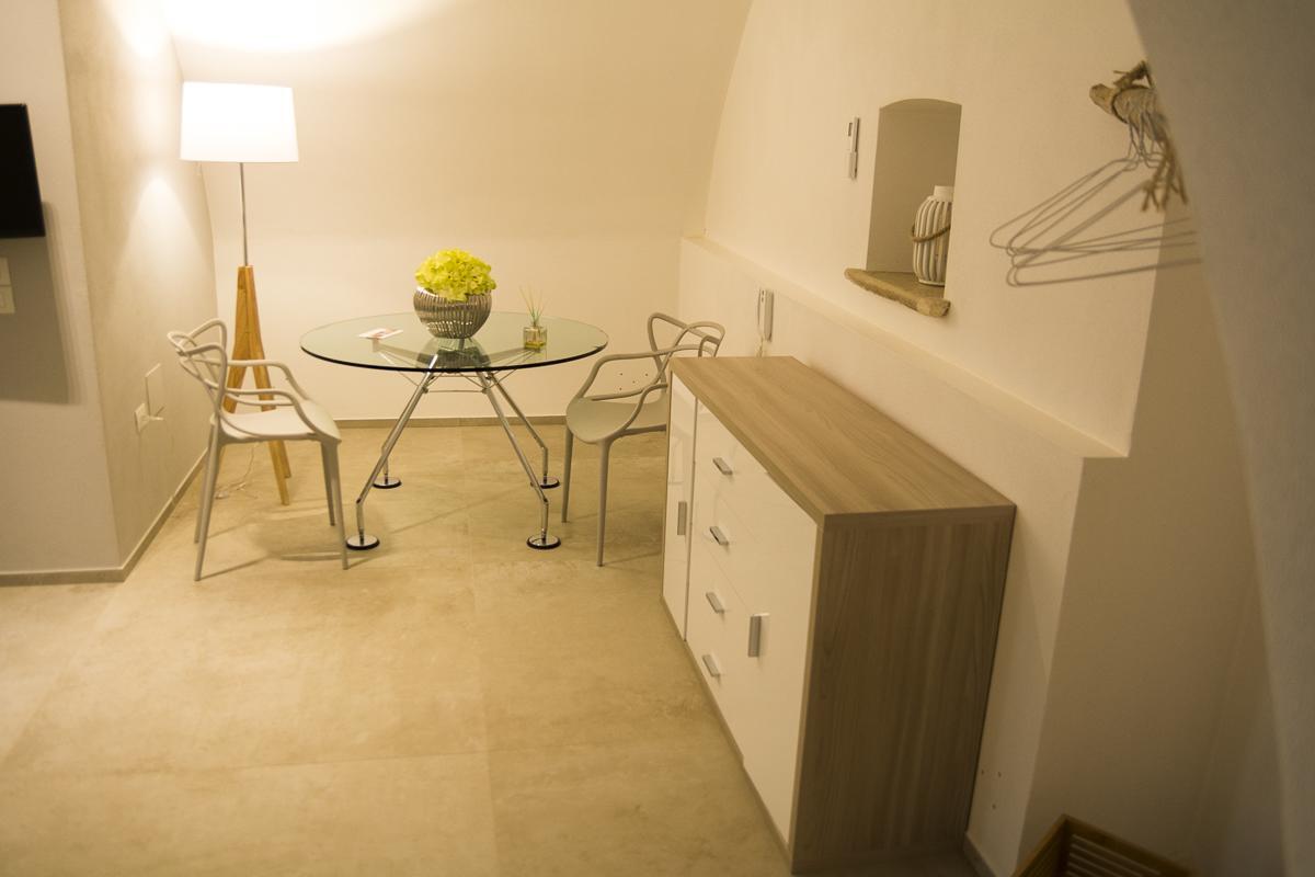 Borgorosa Dimora In Puglia Hotel Andria Bagian luar foto
